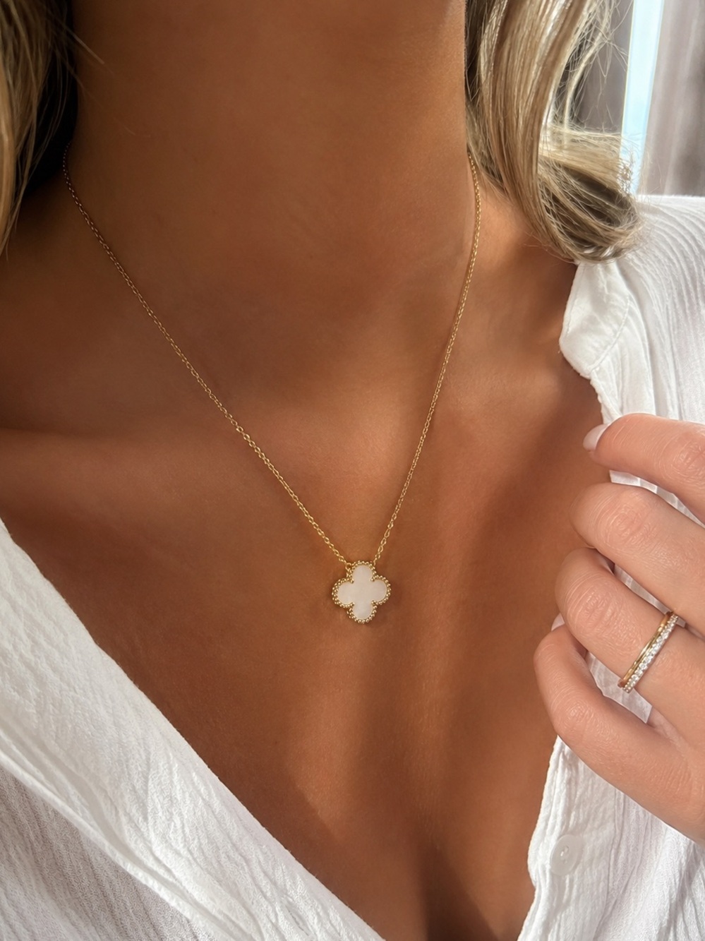Van Cleef & Arpels Vintage Alhambra Mother of Pearl Pendant Necklace FULL SET